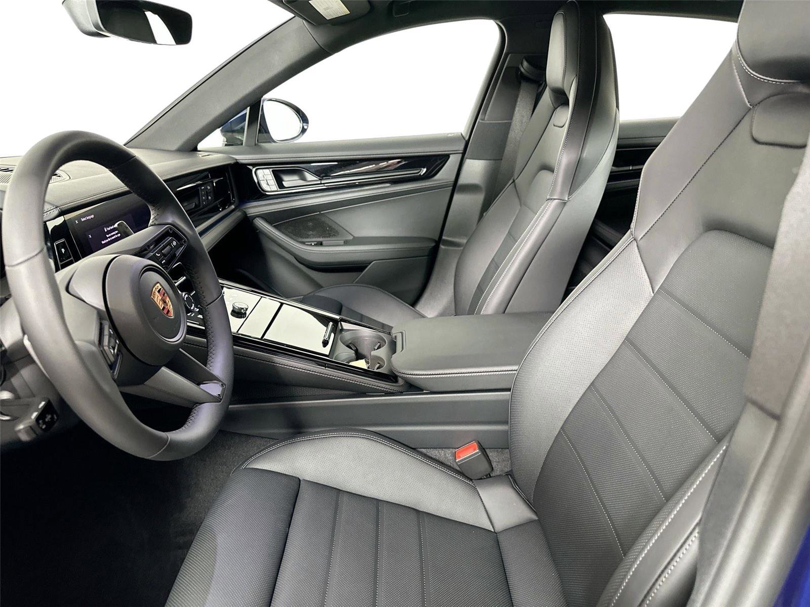 Certified 2026 Porsche Panamera 4 AWD/4WD image 5