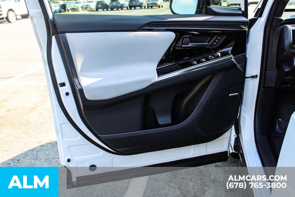 Used 2023 Subaru Solterra AWD image 37