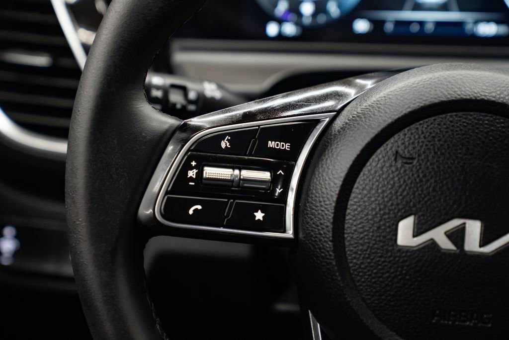 Used 2024 Kia Seltos S image 16