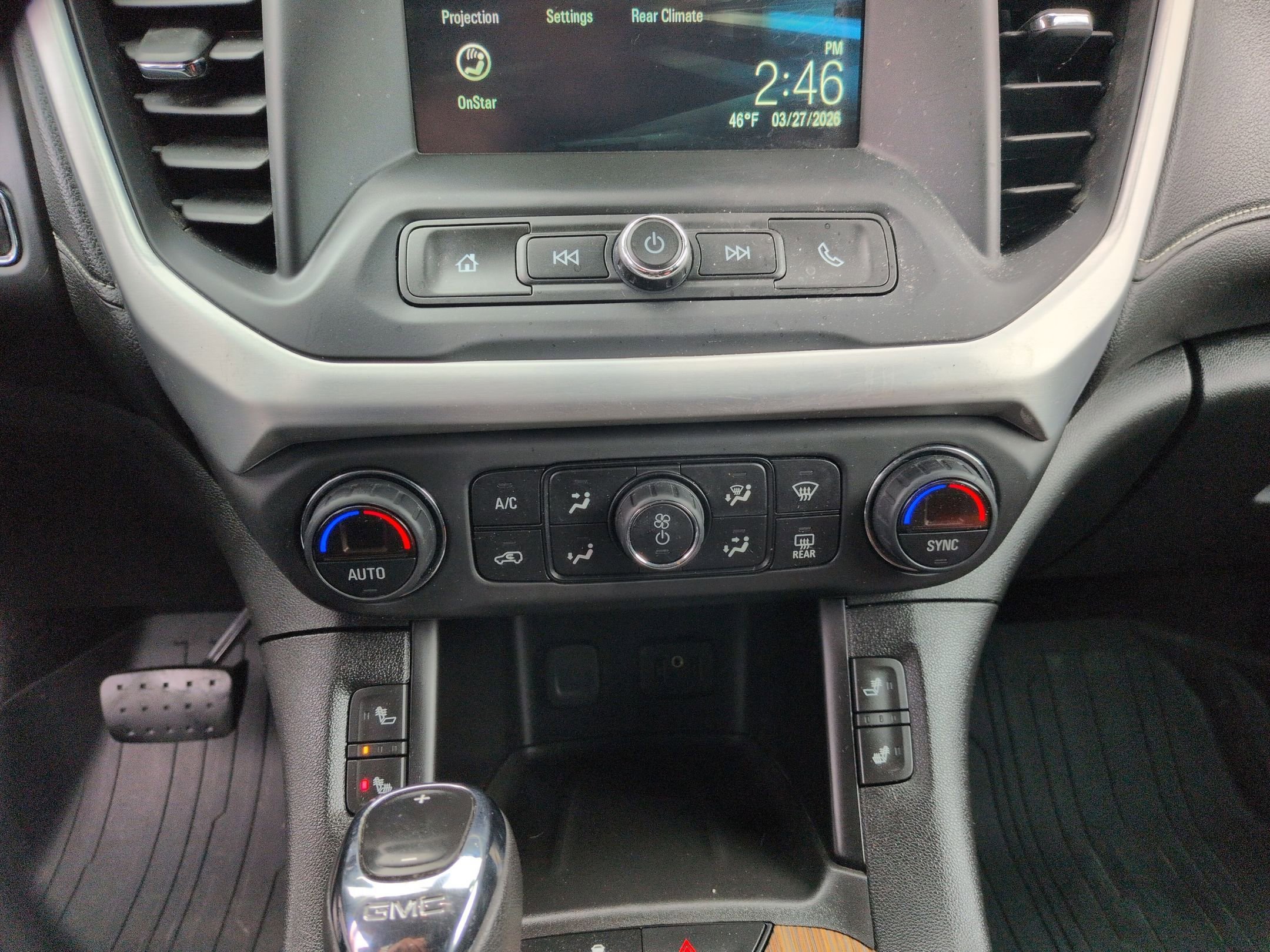 Used 2019 GMC Acadia SLE w/ LPO, Floor Liner Package image 13