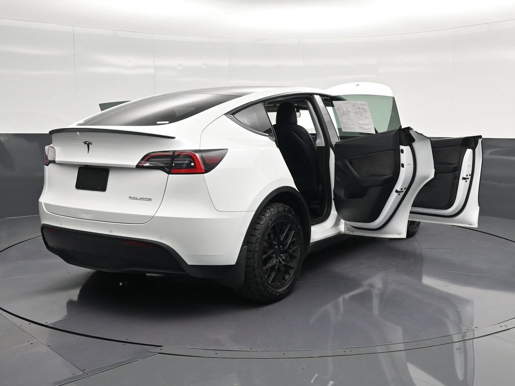Used 2021 Tesla Model Y Performance AWD/4WD image 34
