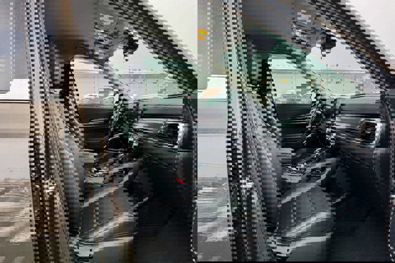 Used 2023 Kia Telluride S image 13