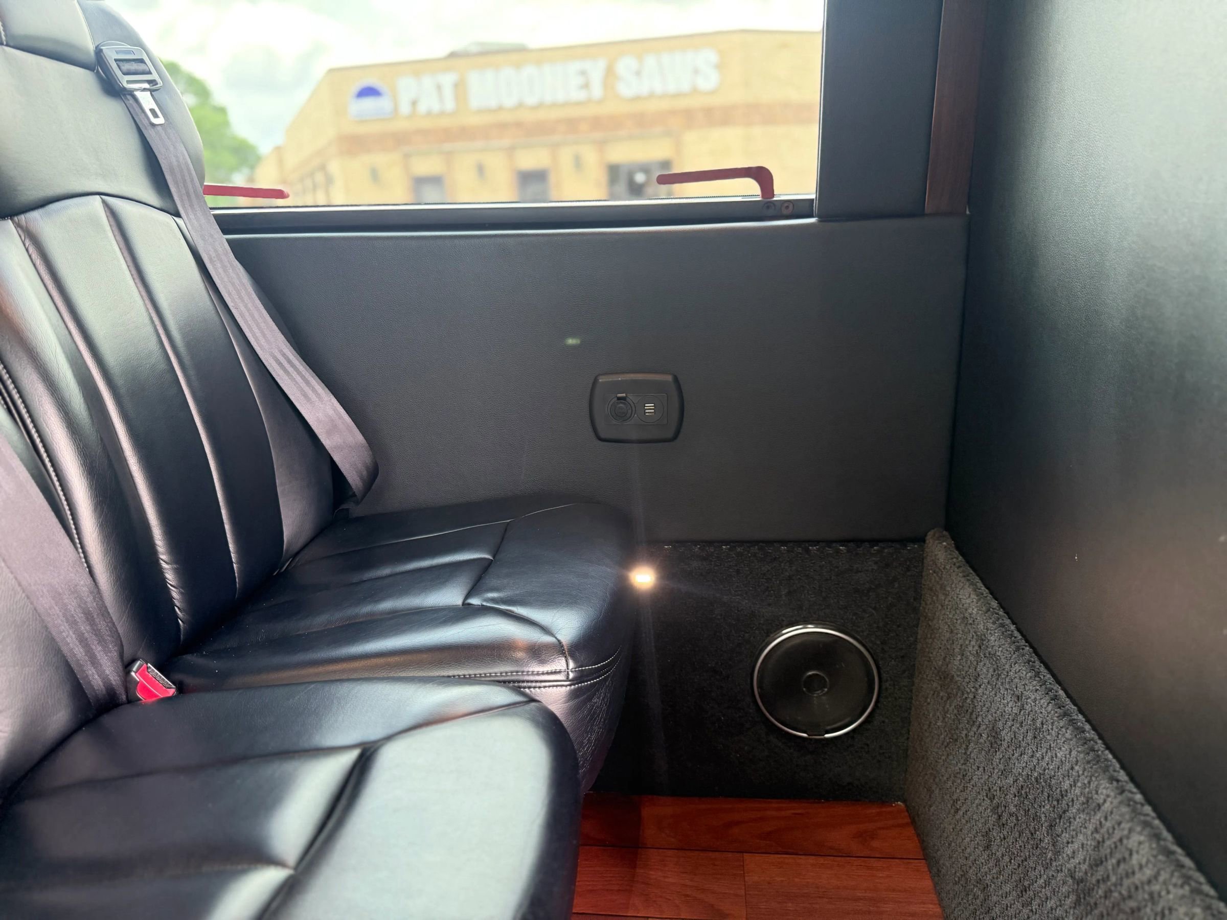 Used 2015 Mercedes-Benz Sprinter 3500 w/ Window Fleet Package image 30