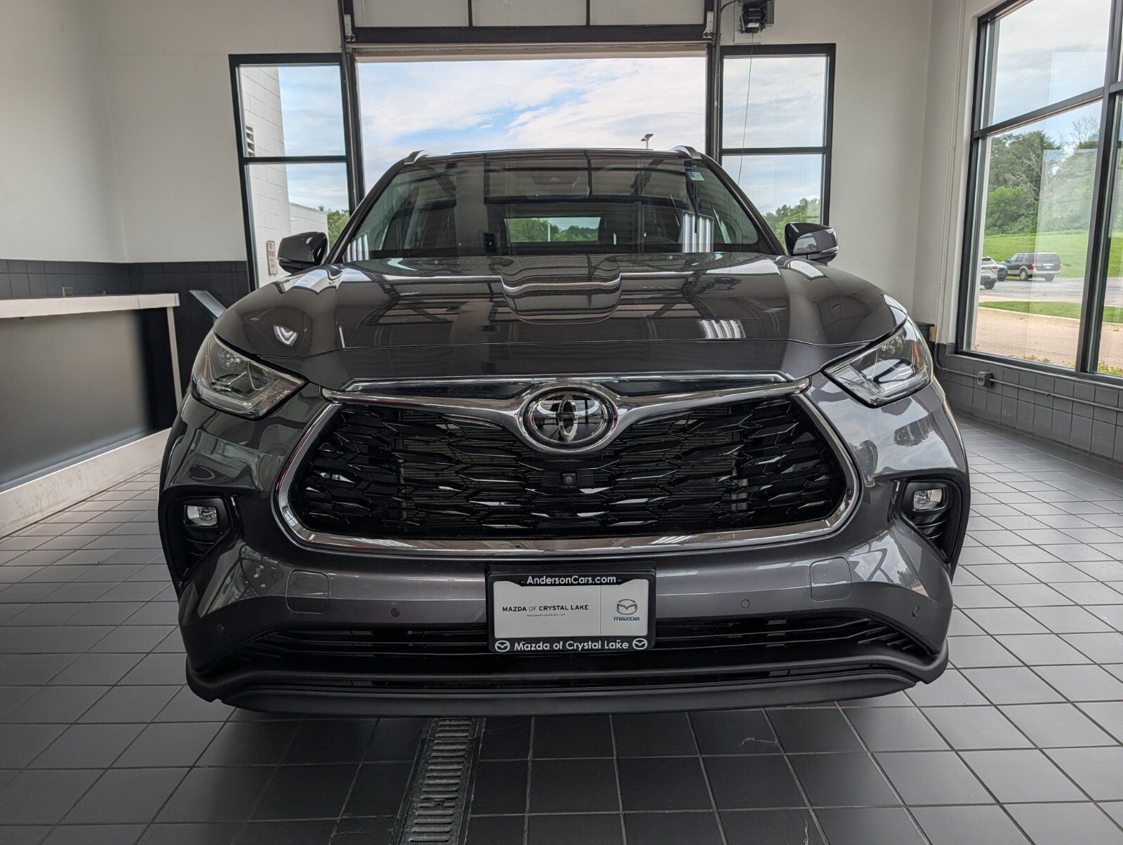 Used 2023 Toyota Highlander Limited AWD/4WD image 7