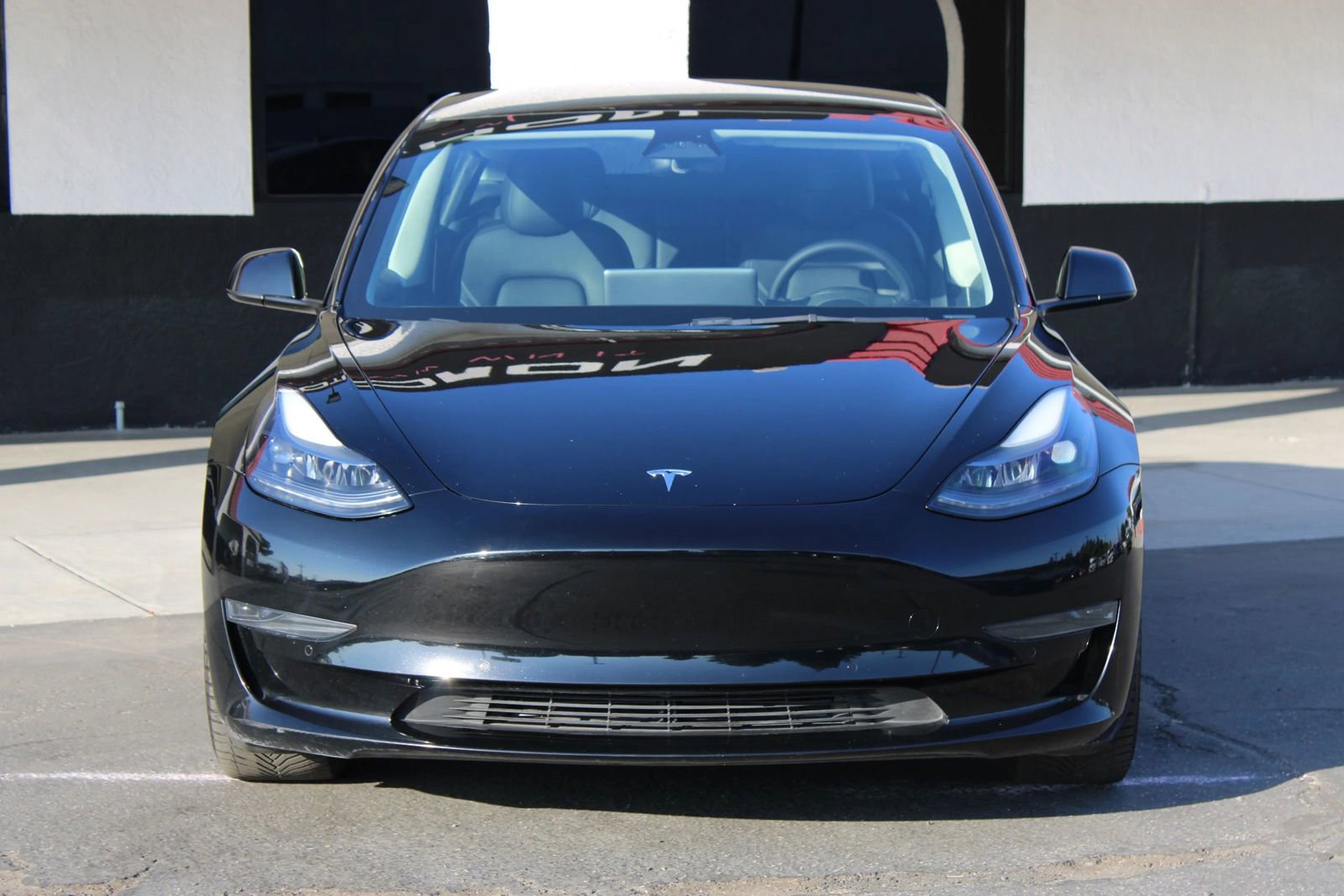 Used 2022 Tesla Model 3 Standard Range image 2