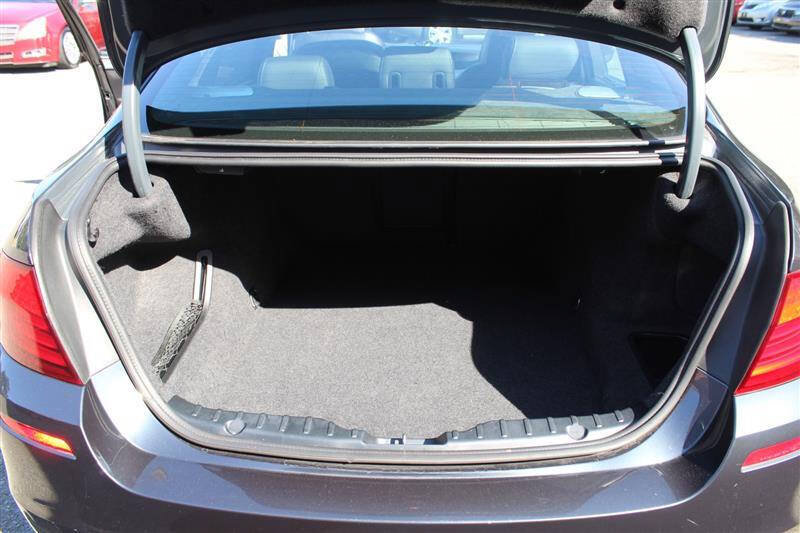 Used 2013 BMW M5 RWD image 31