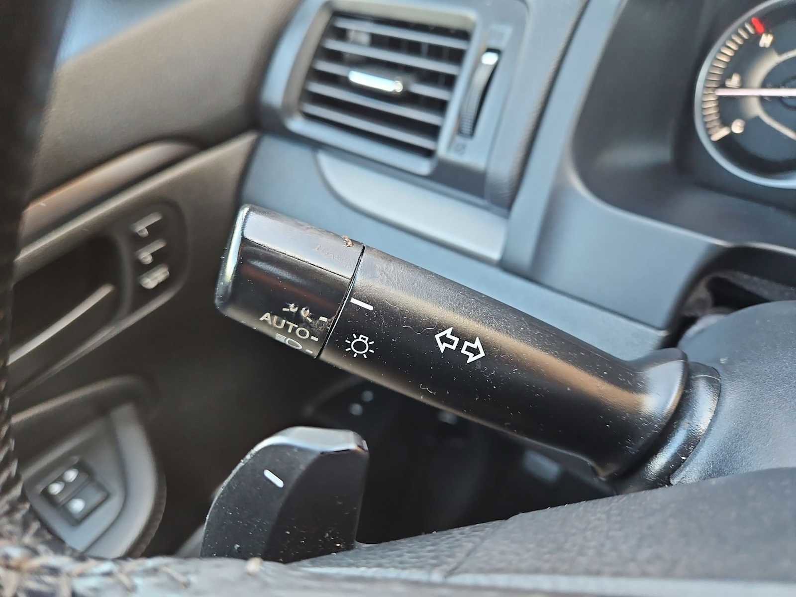 Used 2022 Honda Passport EX-L image 28
