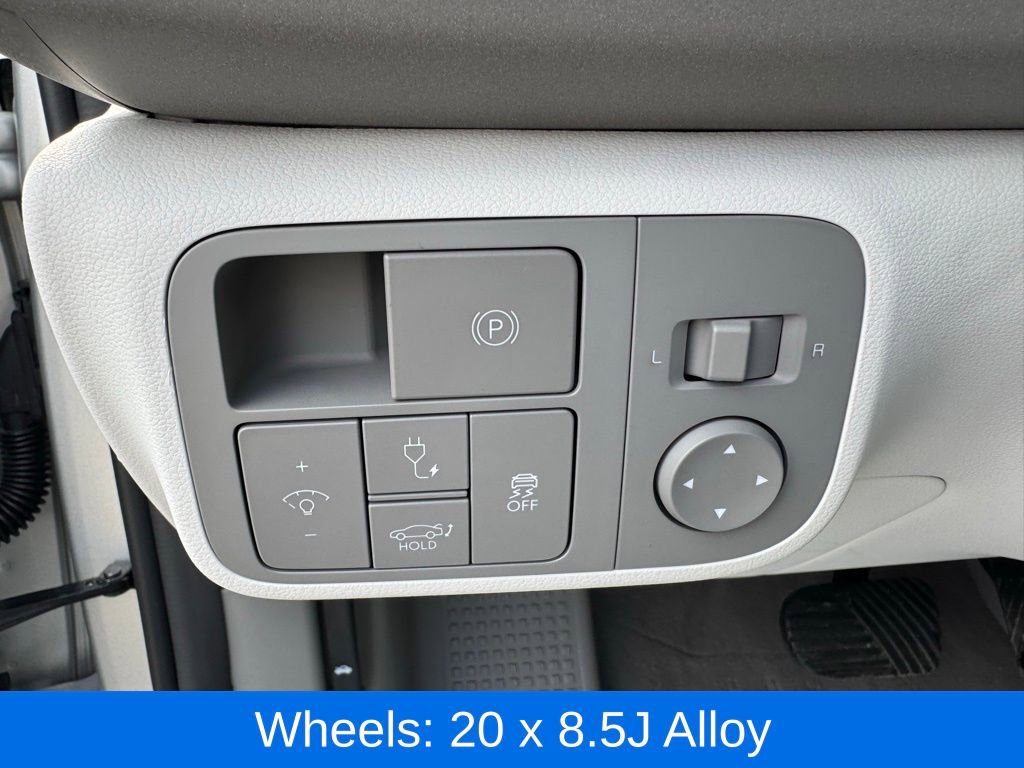 Used 2024 Hyundai Ioniq 6 SEL image 23