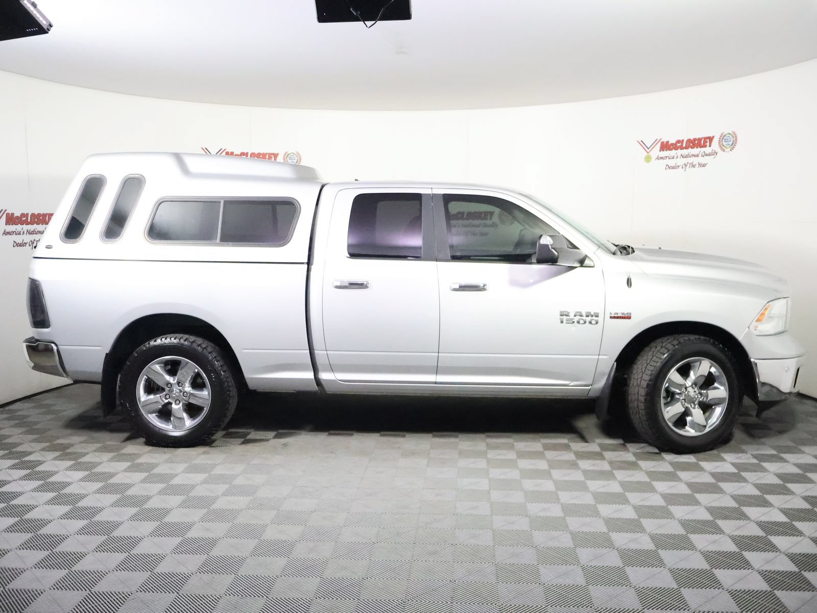 Used 2017 RAM 1500 Big Horn AWD/4WD image 3