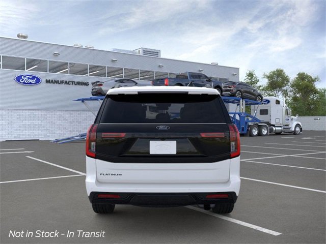 New 2025 Ford Expedition Platinum image 5