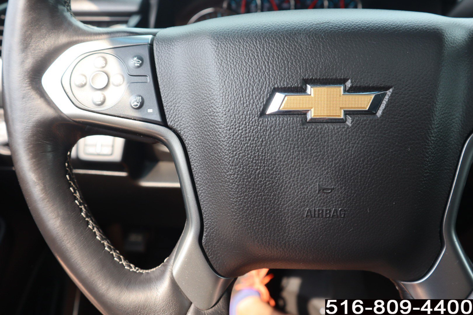 Used 2019 Chevrolet Tahoe Premier w/ RST 6.2L Performance Edition AWD/4WD image 17