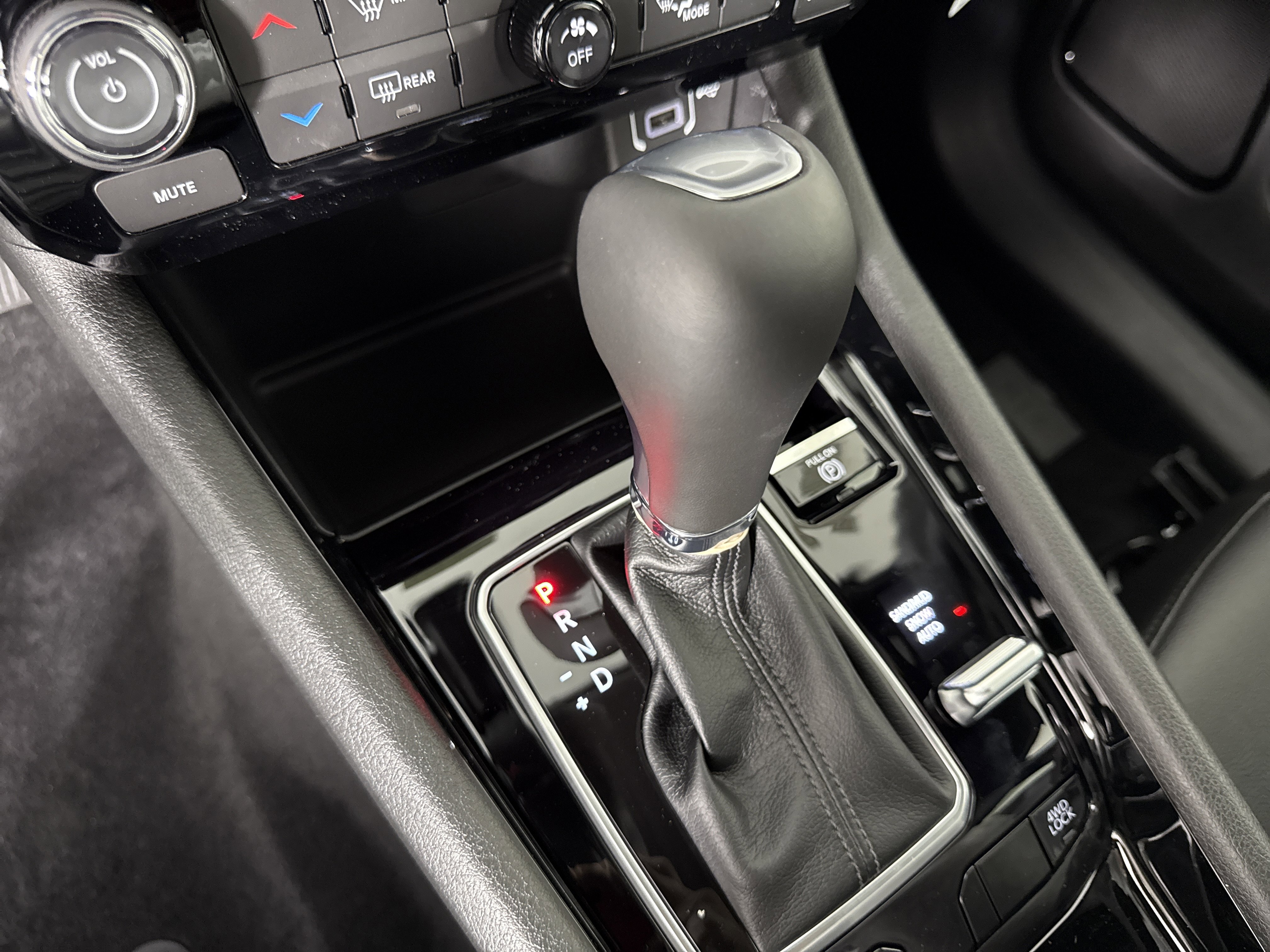 New 2026 Jeep Compass Limited image 26