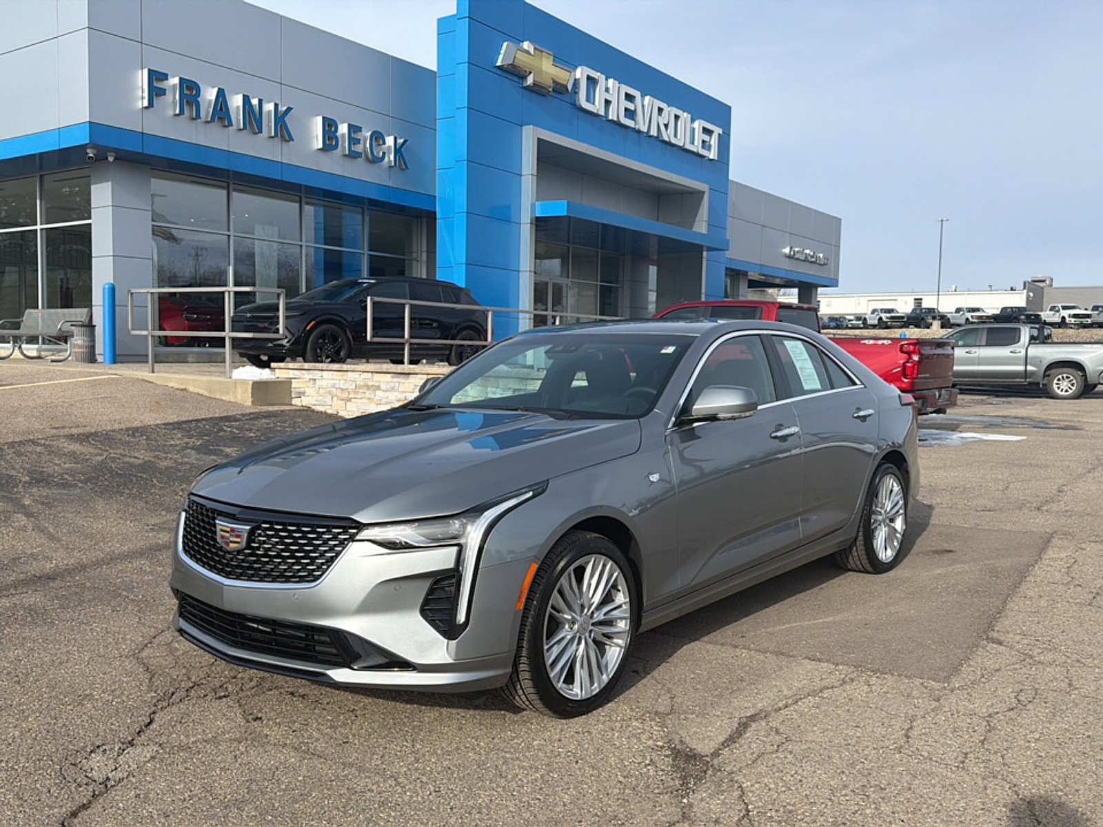 Used 2025 Cadillac CT4 Premium Luxury image 1