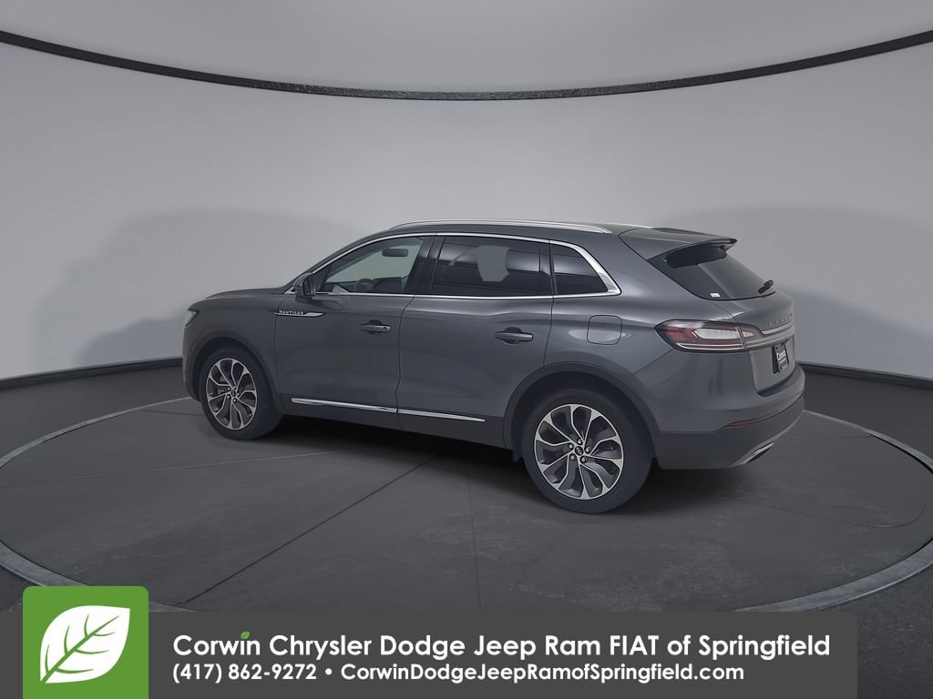 Used 2023 Lincoln Nautilus Reserve AWD/4WD image 10