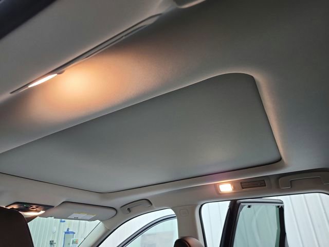 New 2026 Nissan Pathfinder SL w/ SL Premium Package image 21