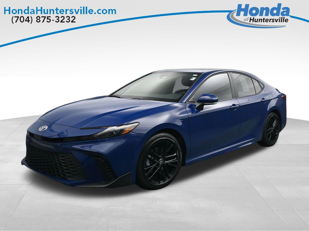 Used 2025 Toyota Camry SE w/ Multimedia Upgrade Package FWD image 8
