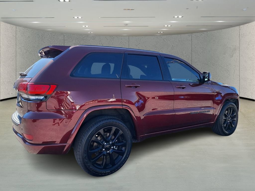 Used 2021 Jeep Grand Cherokee Laredo X image 5