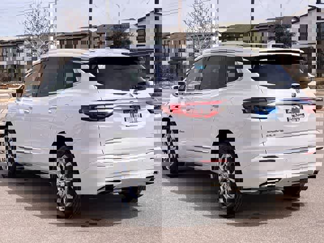 Used 2020 Buick Enclave Avenir w/ Avenir Technology Package image 4