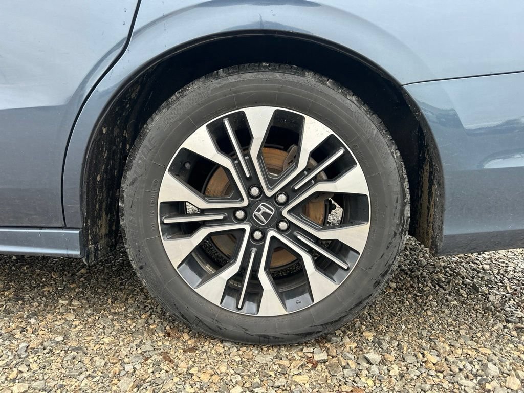 Used 2025 Honda Odyssey Elite image 8