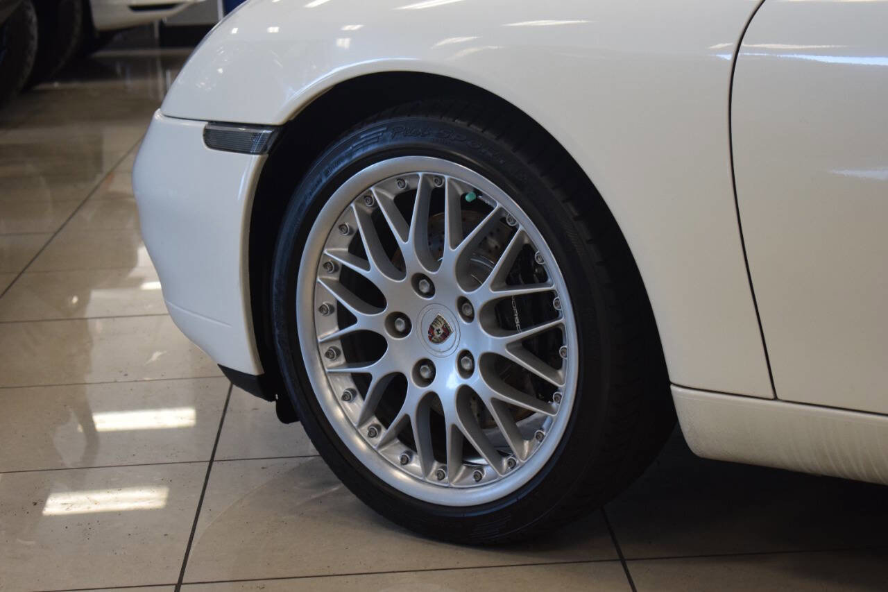 Used 2000 Porsche 911 Carrera image 31
