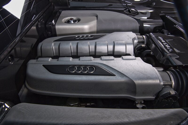 Used 2012 Audi R8 V10 AWD/4WD image 44