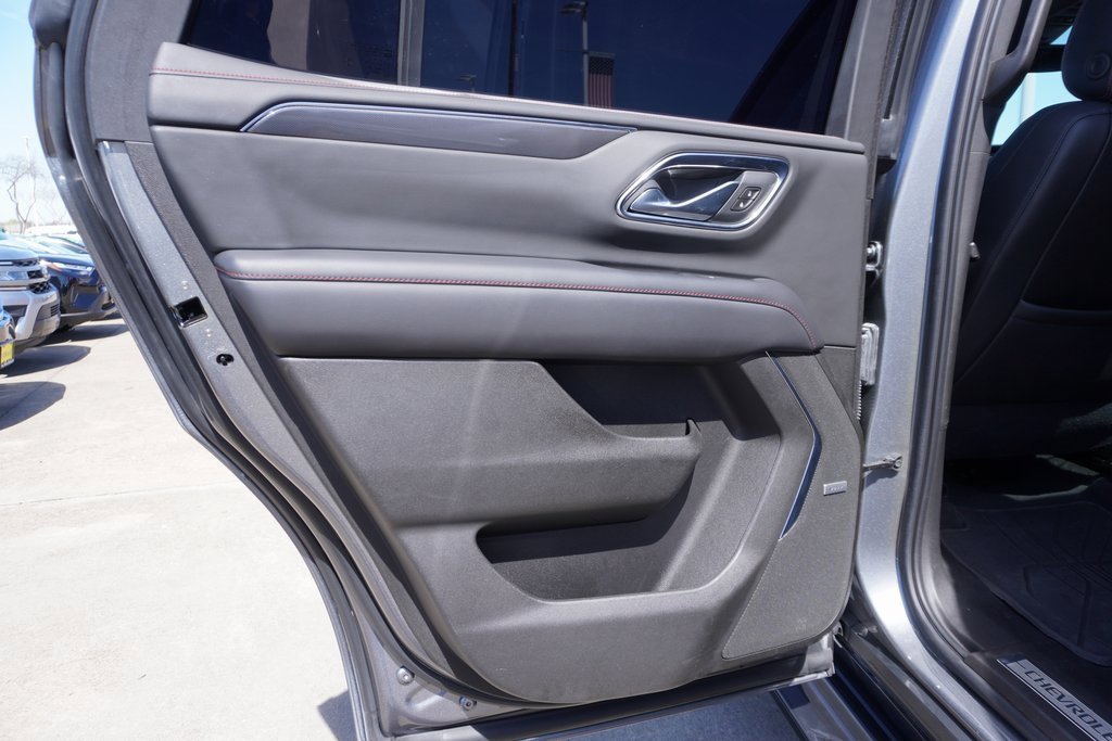 Used 2021 Chevrolet Tahoe RST w/ Luxury Package image 22