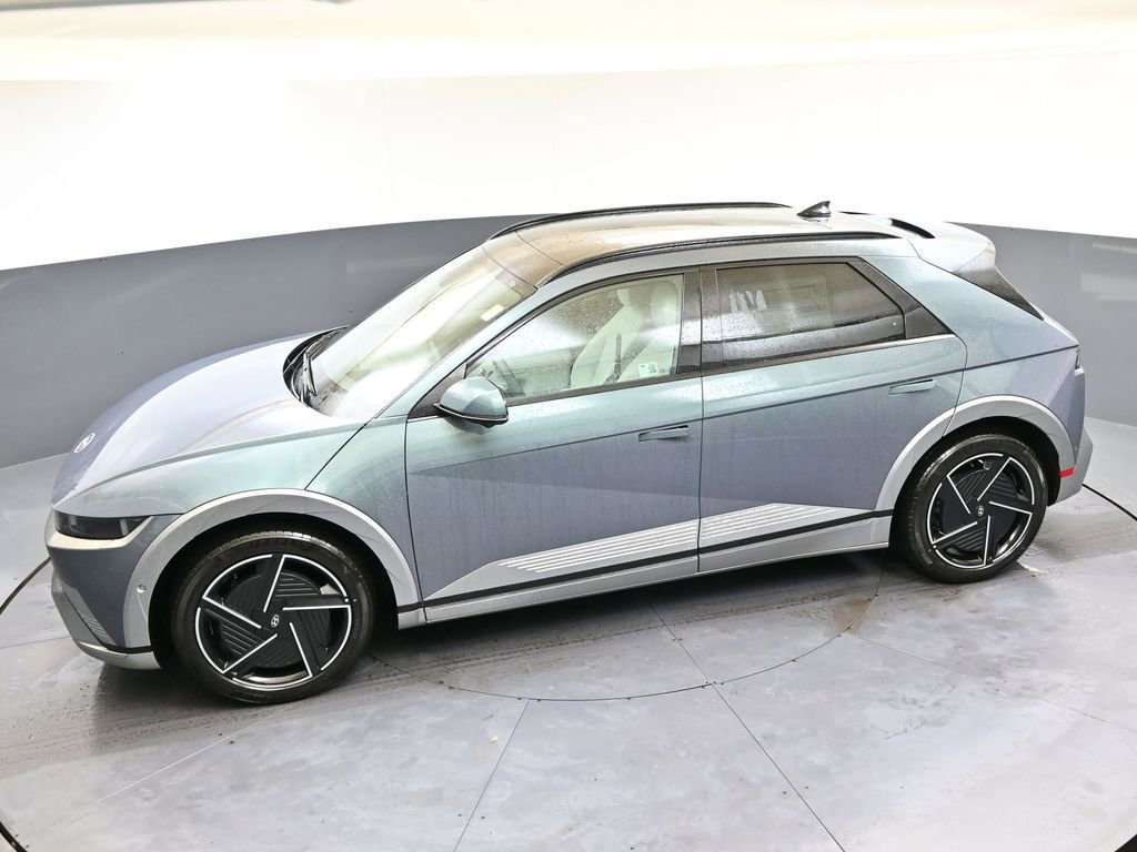 Used 2025 Hyundai Ioniq 5 Limited image 37
