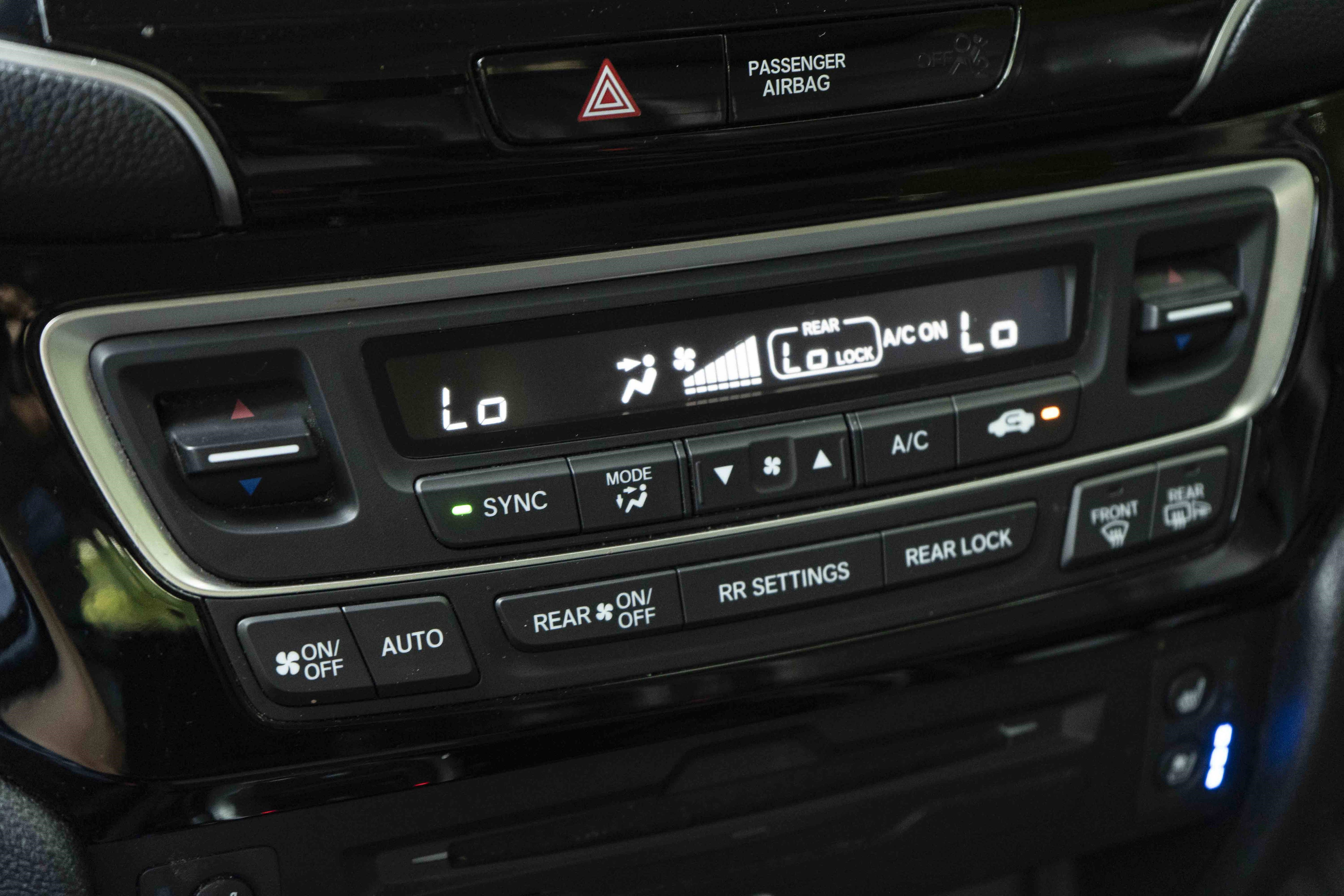 Used 2020 Honda Pilot Elite image 31