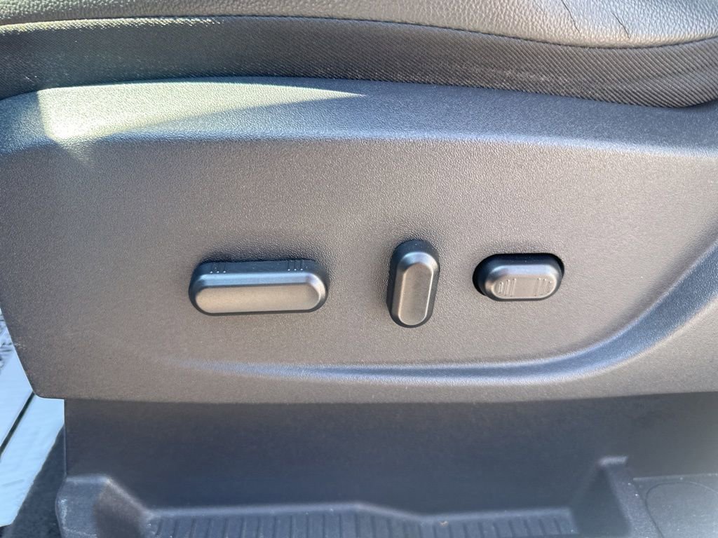 Used 2014 Ford Escape SE w/ SE Chrome Package image 15