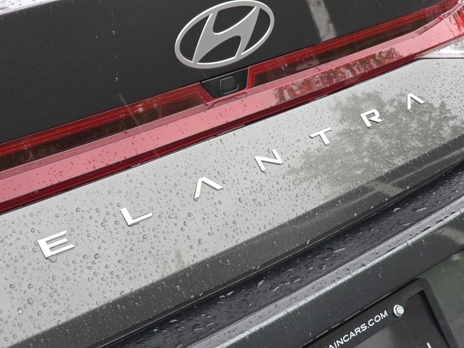 Used 2024 Hyundai Elantra SEL FWD image 14