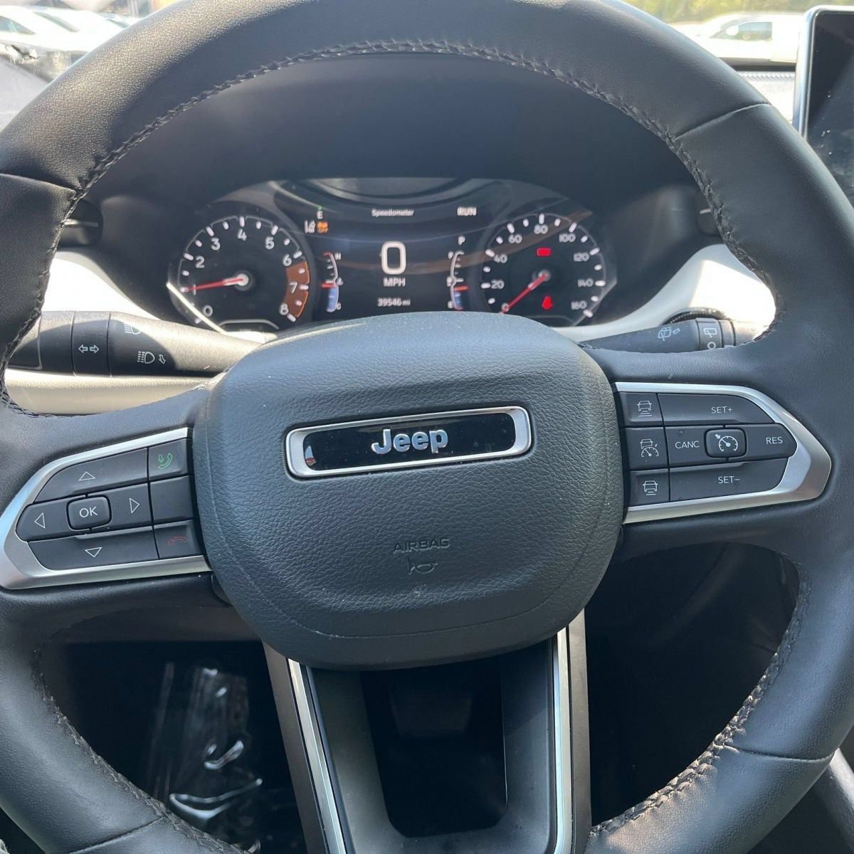 Used 2025 Jeep Compass Limited AWD/4WD image 28