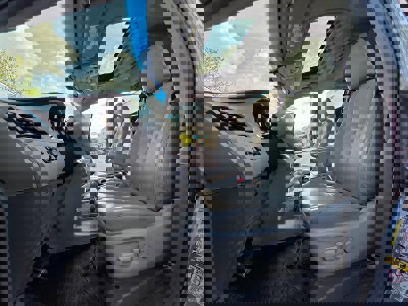 Used 2014 Toyota Sienna XLE image 13