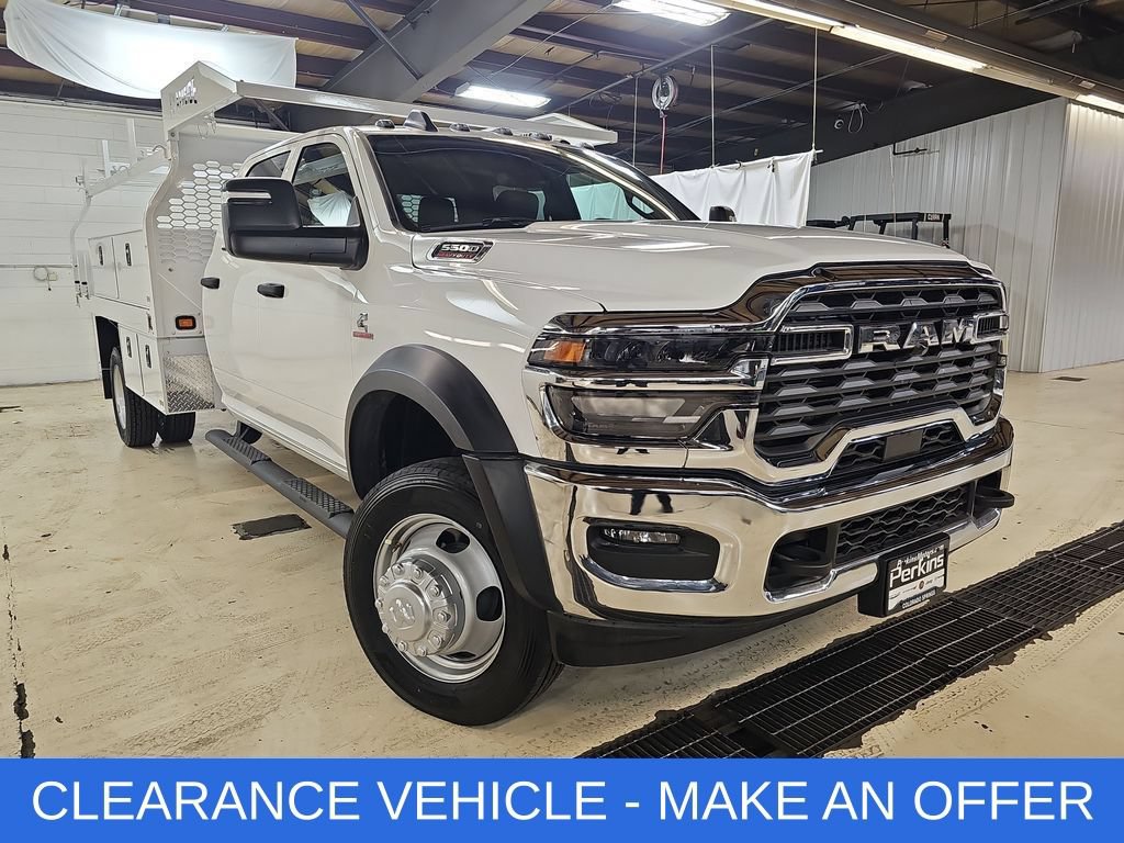 New 2026 RAM 5500 Tradesman AWD/4WD image 31