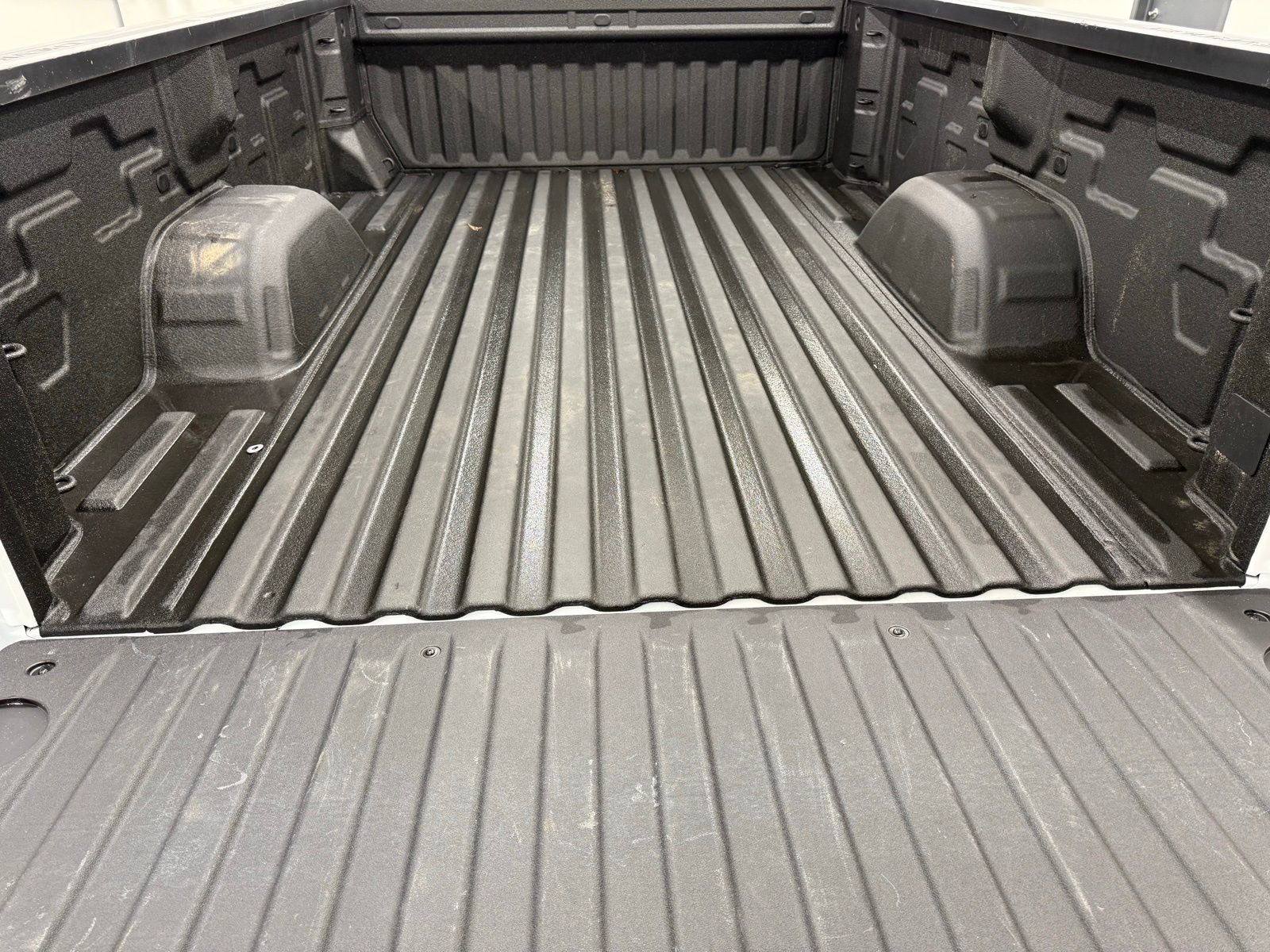 Used 2025 Chevrolet Silverado 1500 W/T w/ WT Value Package image 6