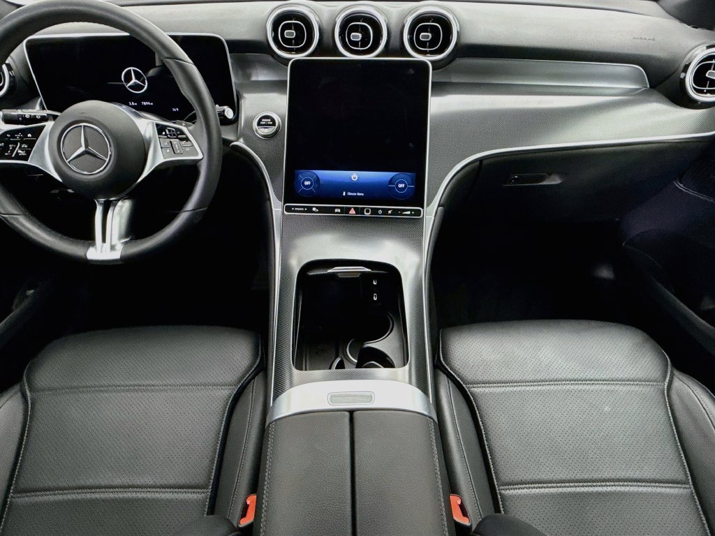 Certified 2026 Mercedes-Benz GLC 300 image 13