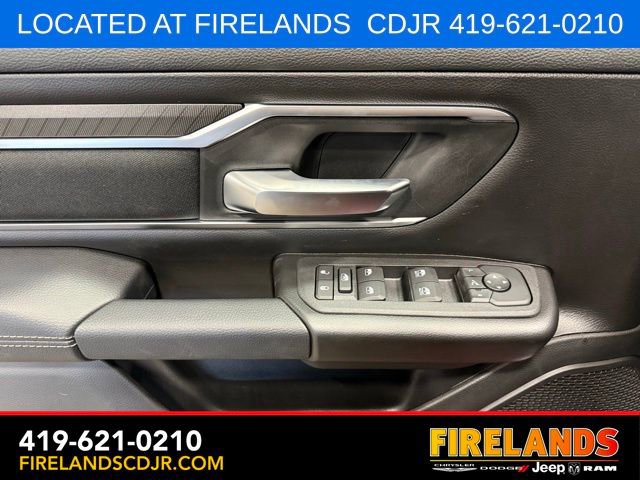 New 2026 RAM 1500 4x4 Crew Cab image 9