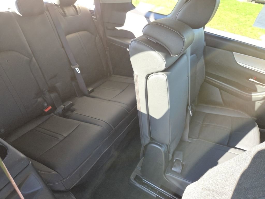 Certified 2025 MAZDA CX-90 3.3 Turbo w/ Preferred Package image 19