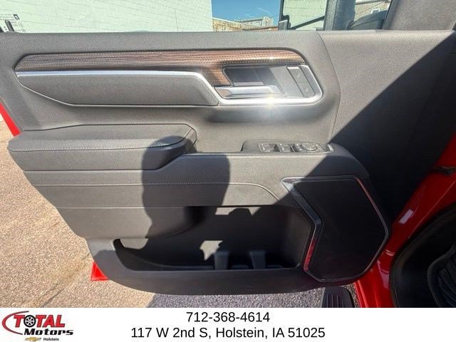 Used 2025 Chevrolet Silverado 2500 LT w/ Texas Edition AWD/4WD image 9