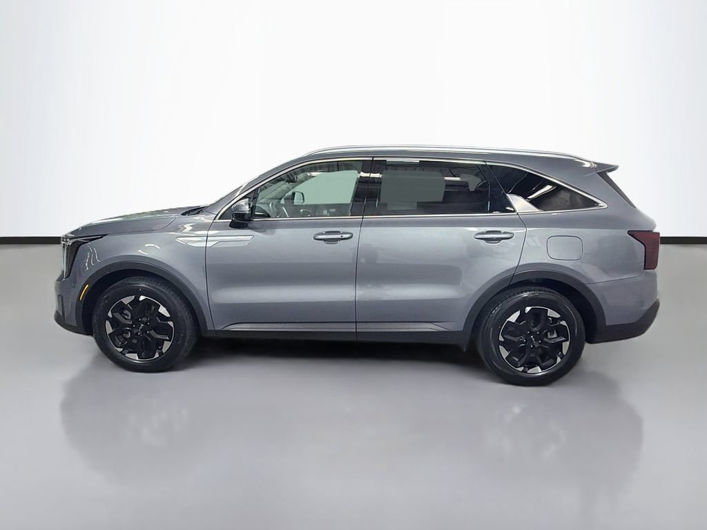 Used 2024 Kia Sorento S w/ Panoramic Sunroof Package FWD image 7