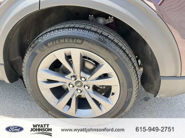 Used 2023 Ford Explorer XLT w/ Equipment Group 202A image 11