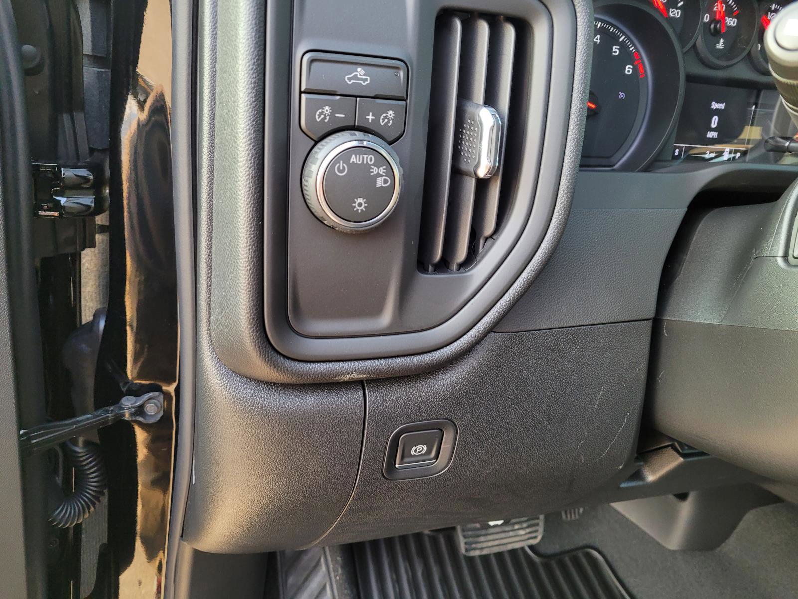 New 2026 Chevrolet Silverado 1500 Custom RWD image 16