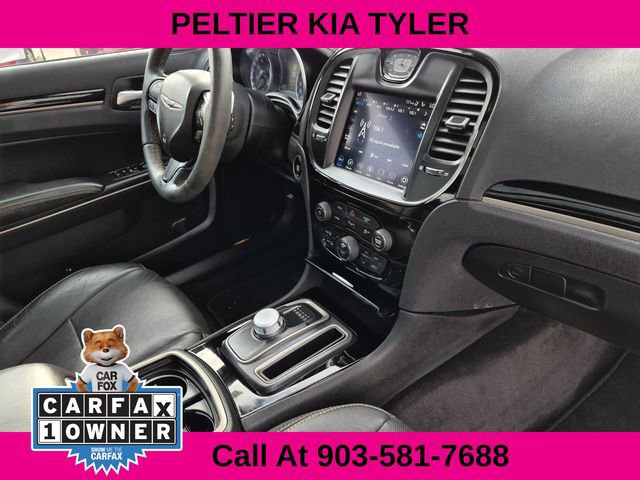 Used 2018 Chrysler 300 S w/ 300S Premium Group image 15
