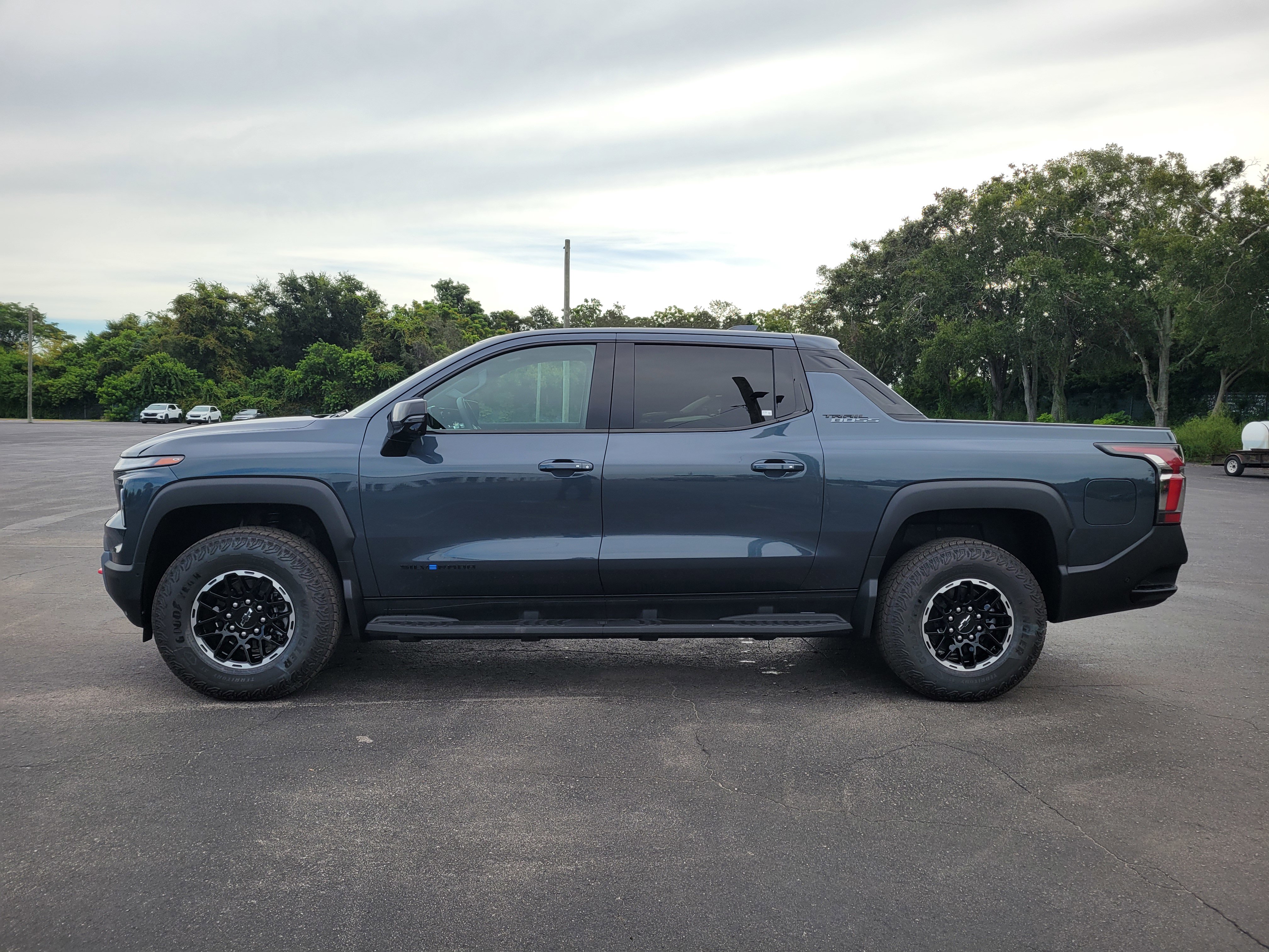 New 2026 Chevrolet Silverado EV Trail Boss image 13