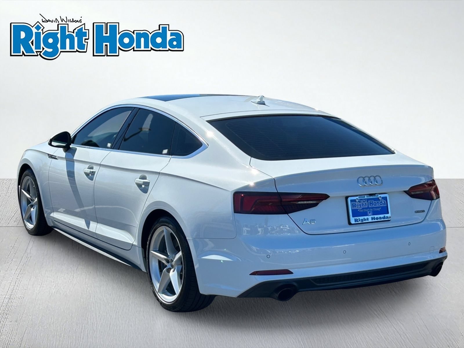 Used 2019 Audi A5 2.0T Premium Plus w/ Premium Plus AWD/4WD image 4