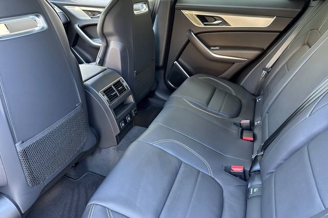 New 2026 Jaguar F-PACE R-Dynamic S AWD/4WD image 11