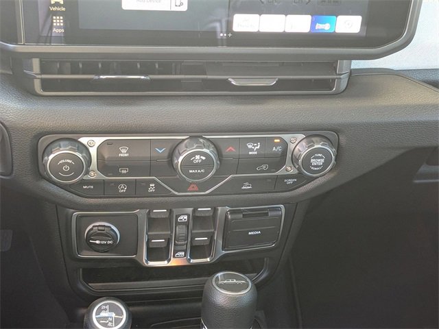 New 2026 Jeep Gladiator Sport image 20