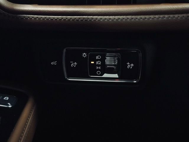 Certified 2024 Lincoln Aviator Reserve w/ Elements Package Plus image 35