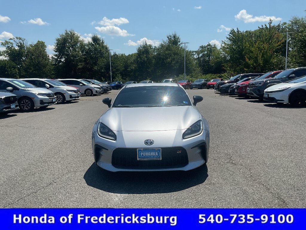 Used 2022 Toyota GR86 Premium w/ ALL Weather Mat Package (TMS) RWD image 5