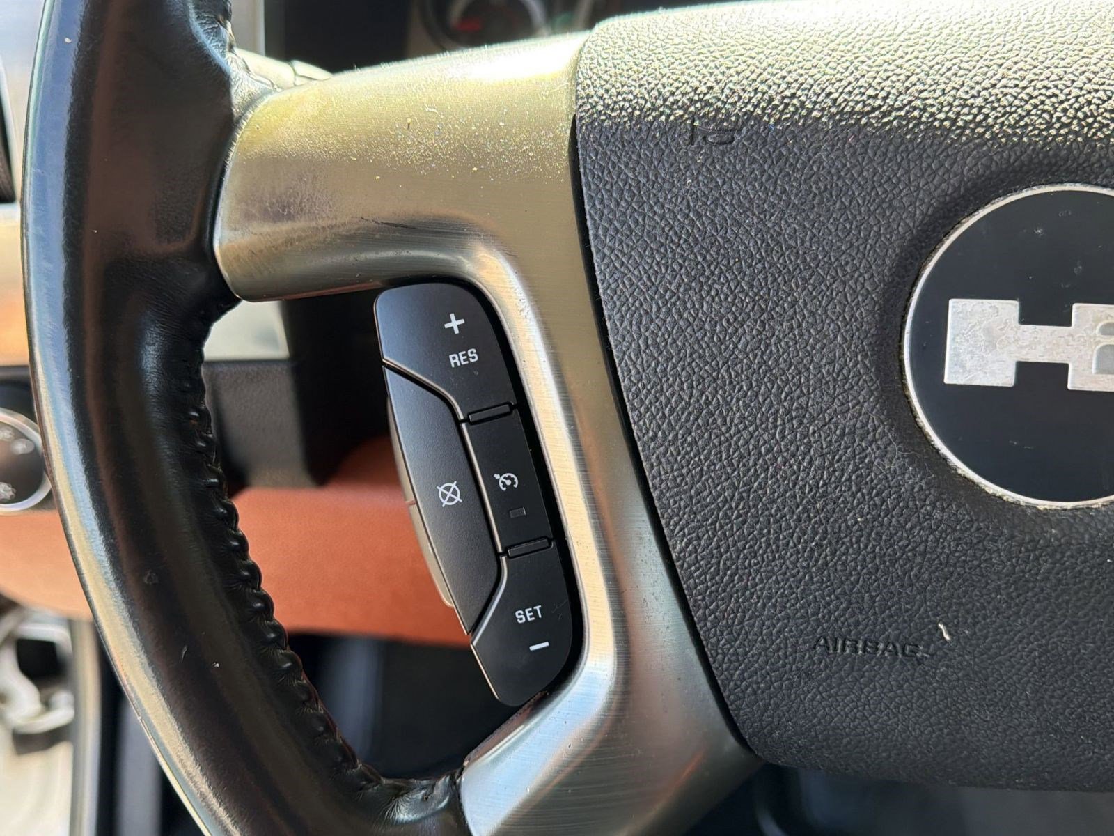 Used 2008 HUMMER H2 image 18