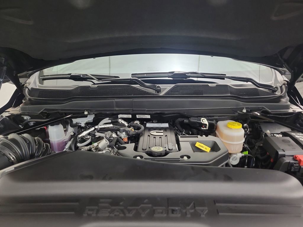 Used 2025 RAM 2500 Big Horn image 33